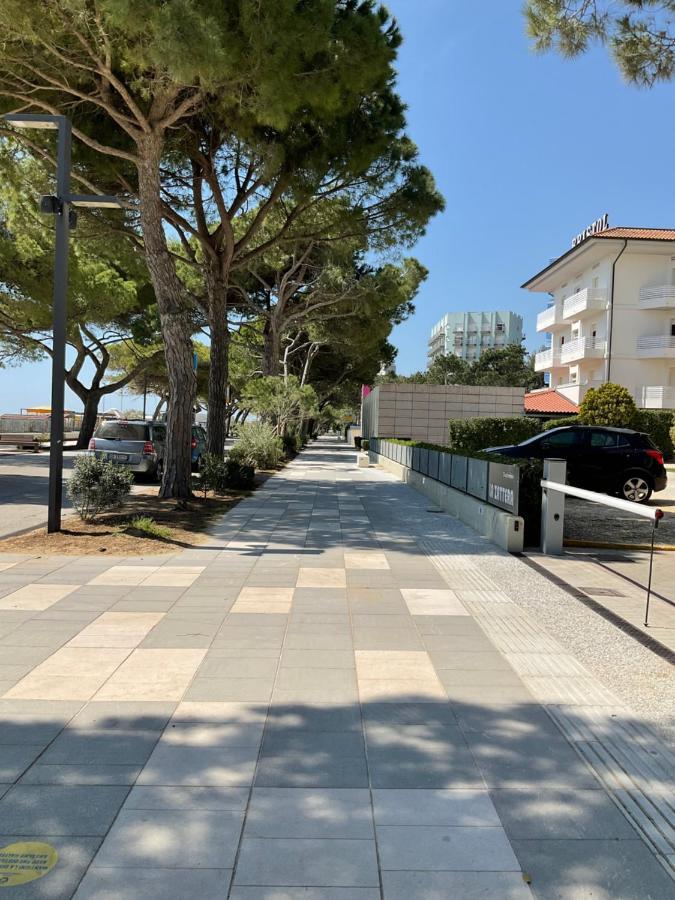 Beach Front Apartment Sabbiadoro 리그나노 사비아도로 외부 사진