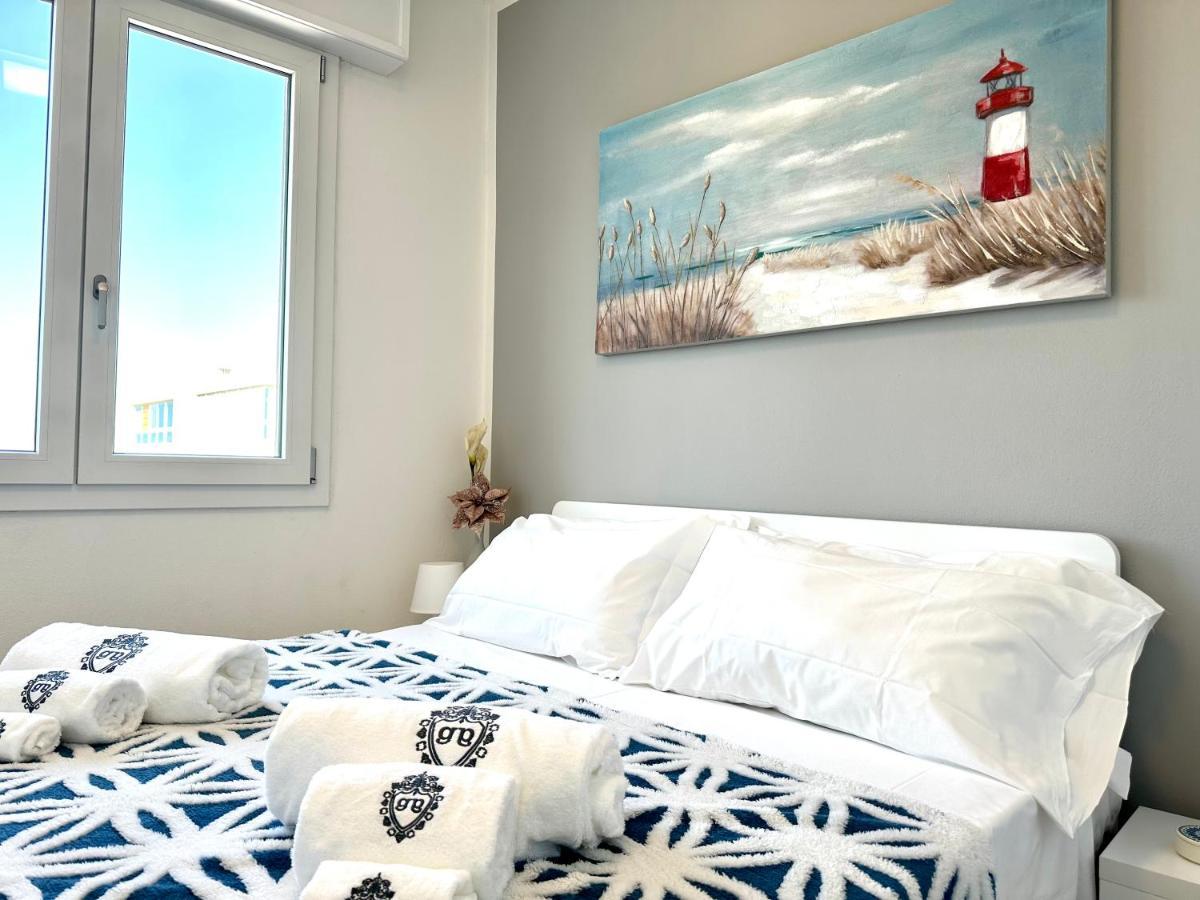 Beach Front Apartment Sabbiadoro 리그나노 사비아도로 외부 사진